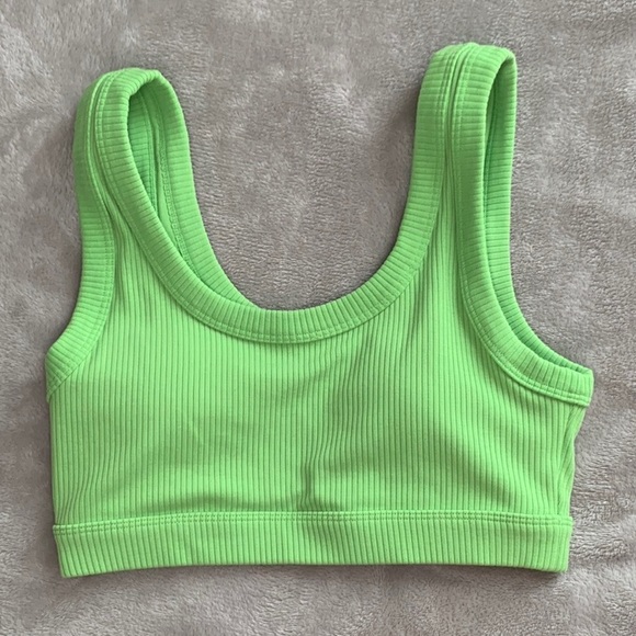 Alo Wellness Bra - Picture 2 of 3